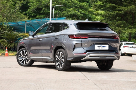 BYD Song Plus High Speed Electric Car 5 porte 5 posti BYD SUV 605km di autonomia Veicolo energetico
