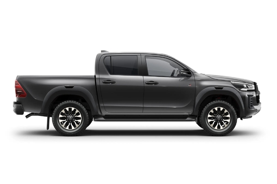 4X4 Pickup Usato Toyota Hilux con sospensione posteriore multi-link e fari a LED