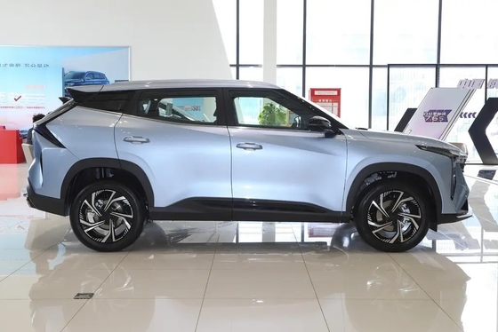 Sistema elettrico di regolazione del sedile del conducente 2024 Geely Boyue Cool Cinque posti a benzina cinese