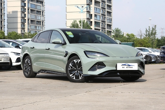 BYD Dolphin Flagship Energy Vehicle Pure High Speed Smart SUV a 5 posti con tetto solare