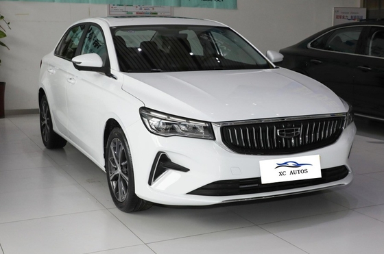 Compact Car 2023 Gen4 Champion Edition 1.5LCVT Versione esaltata con pneumatici 205/50 R17