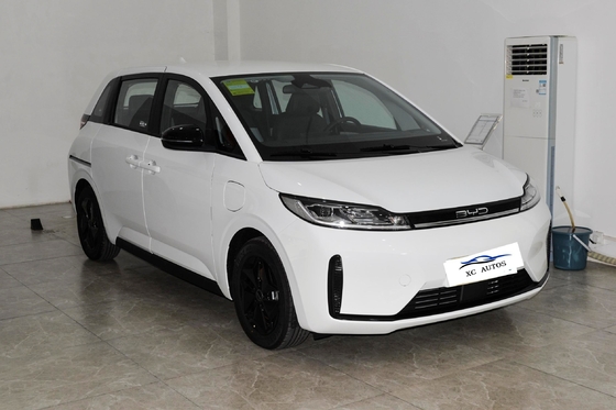 Veicolo energetico 5 posti MPV a mano sinistra 5 porte BYD D1 Veicolo di lusso ad alta velocità