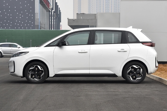 Veicolo energetico 5 posti MPV a mano sinistra 5 porte BYD D1 Veicolo di lusso ad alta velocità