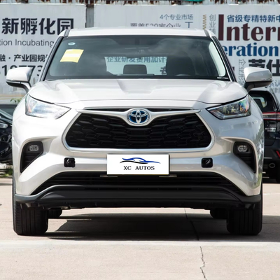 Intelligente Toyota Highlander ibrido da 2,5 litri con sedili in pelle e freno di parcheggio elettrico