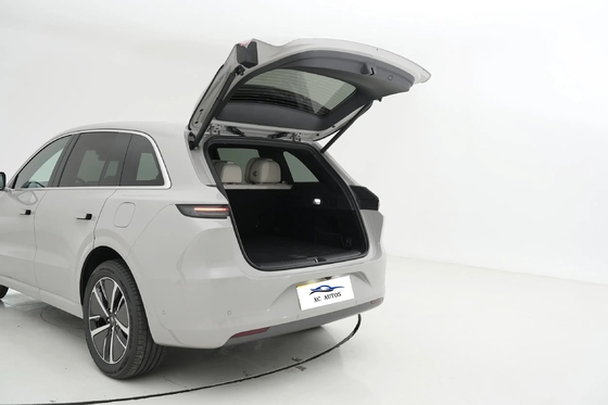2024 Lixiang L6 PRO Hybrid Electric Car Gran SUV Luxury EV Car 4WD Veicoli energetici