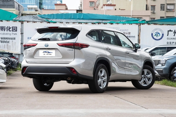 Intelligente Toyota Highlander ibrido da 2,5 litri con sedili in pelle e freno di parcheggio elettrico