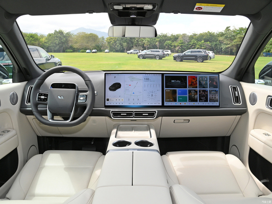 2024 Li L7 Luxury Electric Car 4WD LiXiang L6 Hybrid SUV con tipo di carburante ibrido