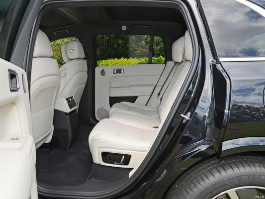 2024 Li L7 Luxury Electric Car 4WD LiXiang L6 Hybrid SUV con tipo di carburante ibrido