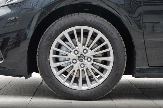 2024 Toyota Camry 2.0E Versione Far Light Auto a benzina con ABS e Front 4 Rear 2 Radar