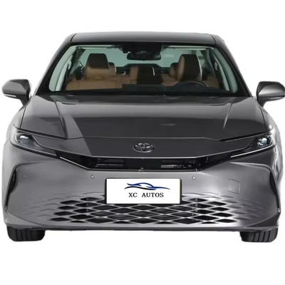Caldo 2023 Toyota Camry Exalted Version SUV 4X4 con motore a benzina da 2,0 litri e accessori