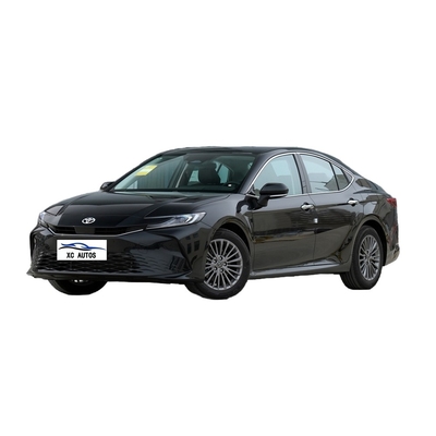 Versione sportiva 2024 Toyota Camry usata con coppia massima Nm 200-300Nm e fari a LED