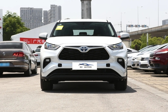 Euro VI 2023 Crown Kluger HEV Twin Engine 2.5L 2WD Elite 7-seater Hybrid Electric Vehicle SUV di medie dimensioni