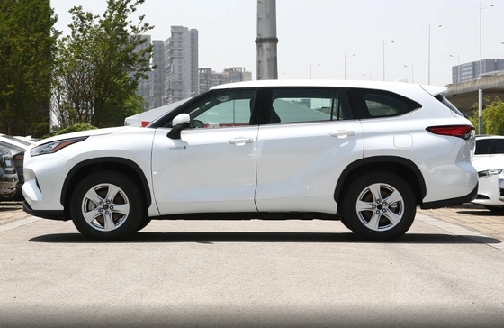 Euro VI 2023 Crown Kluger HEV Twin Engine 2.5L 2WD Elite 7-seater Hybrid Electric Vehicle SUV di medie dimensioni