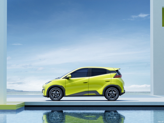Prova una guida fluida con il sistema di sterzo elettrico del BYD seagull ev hatchback
