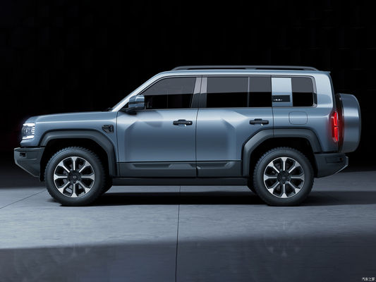 Grande divertimento lusso BYD Fangchengbao 5 Hybrid Car EV SUV Fuoristrada Veicolo R18 Dimensioni pneumatici