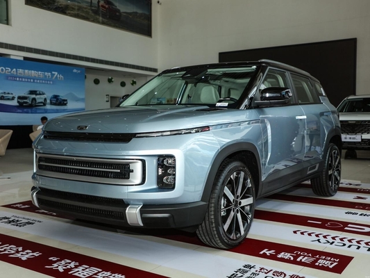 2024 Importazione 1.5T 5 porte 5 posti a sinistra guida a benzina auto auto con lusso intelligente