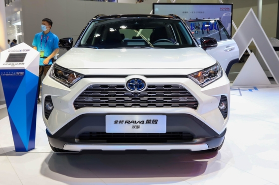 Multi Colors Toyota RAV4 2020 LHD 5 posti Luxury Rongfang Sistema di sterzo elettrico
