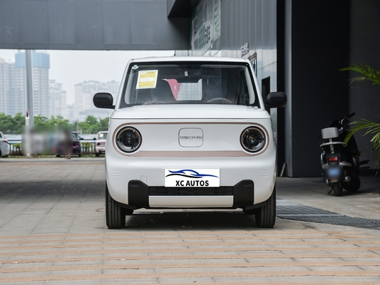 Geely Panda Mini EV Car 4 sedili con doppia sospensione posteriore Wish Bone 200Km di autonomia