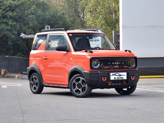 Geely Panda Mini EV Car 4 sedili con doppia sospensione posteriore Wish Bone 200Km di autonomia