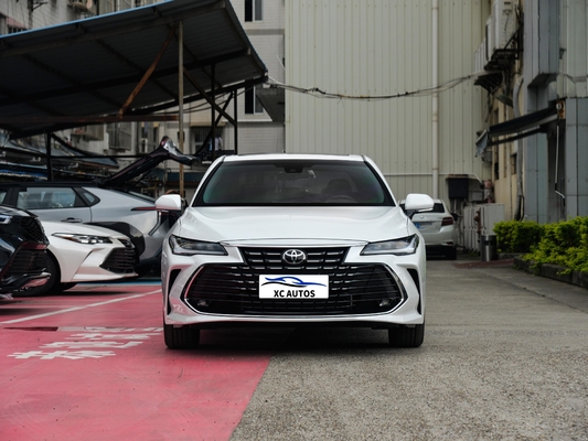 2024 Toyota Avalon Hybrid FWD Veicolo con cilindrata da 1,5-2,0L e motore da 2,0L
