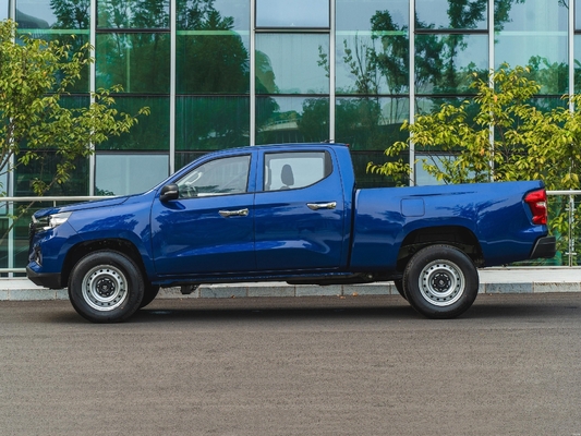 Changan F70 Blue Whale versione 4 porte 5 sedili 2 file Benzina 92 Pickup di medie dimensioni Carburante