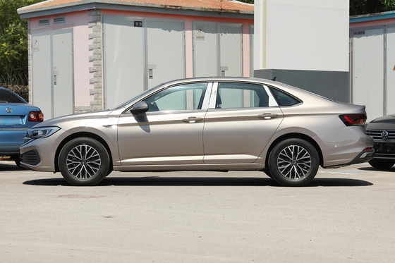 3780x1715x1540 Struttura del corpo 2024 Volkswagen Sagitario Veicolo a benzina 4 porte 5 posti berlina