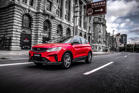 2024 Coolray Geely Cars Automatic Steering Knuckle e sedili in pelle per SUV a 5 posti