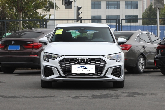 1-25000 miglia Audi A3 Sportback Lussuria berlina Usata Benzina e SUV Compatto
