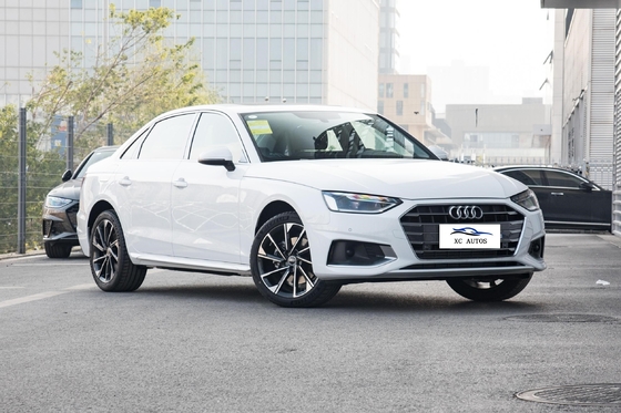 Audi A4l di lusso ad alta velocità Benzina Berlina media Euro IV Standard di emissioni Auto usata