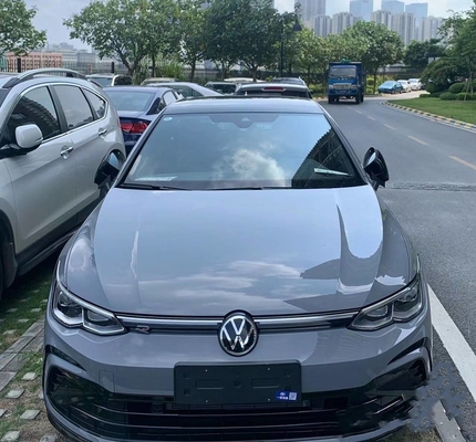 Veicolo a benzina Volkswagen Golf di seconda mano con trasmissione a doppia frizione a secco e buona