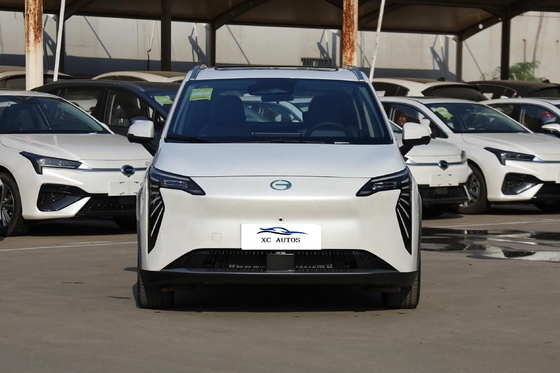 GAC AION Y Sedan EV Car Car elettrico con touch screen e freno di parcheggio elettrico