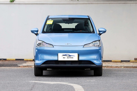 Pure Electric Neta V 5 posti auto con 400Km Long Endurance e Front 4 Rear 4 Radar