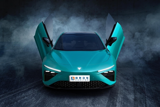 Neta Nezha S Plus Long Battery Life Mediana dimensione 1-25000 miglia di chilometraggio Auto domestica usata