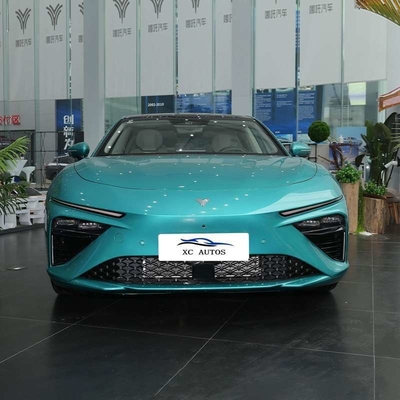 Neta Nezha S Plus Long Battery Life Mediana dimensione 1-25000 miglia di chilometraggio Auto domestica usata