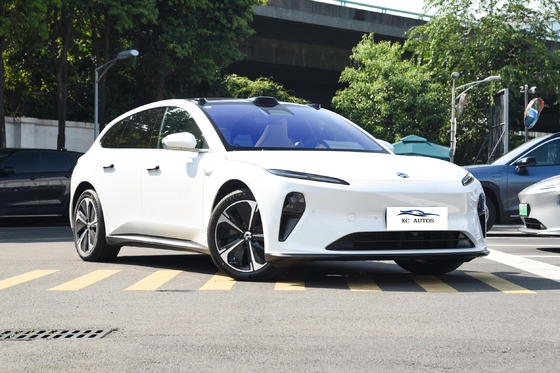 2024 NIO ET5T Puro 5 posti NIO Veicoli energetici et5 ev Autovetture per famiglie a lunga distanza