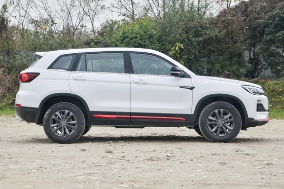 Changan CS75 dotato di ESC La prossima generazione di SUV compatti con passo tra le ruote 3000-3500 mm
