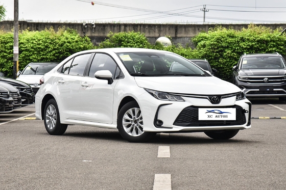 Vendere Toyota Hilux Corolla 2020 Auto a benzina con coppia massima Nm 200-300Nm