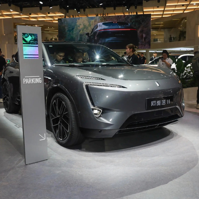 2024 Changan avatr 11 Auto elettrica ad alta velocità con batteria al litio ternaria e ESC inclusi