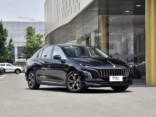 2023 Hongqi E-QM5 Pure Electric 5 posti in colore nero 4 porte 5 posti per il mercato russo