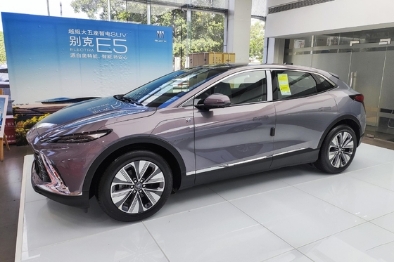 Buick E4 5 porte 5 posti SUV con struttura avanzata del corpo e tipo di energia della benzina