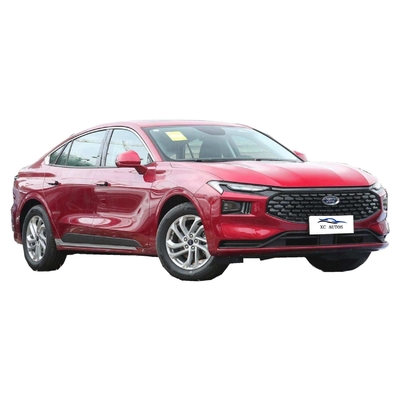 Auto elettrica Ford Mondeo Automobile di lusso ad alta velocità per 5 posti chilometraggio 1-25000 miglia
