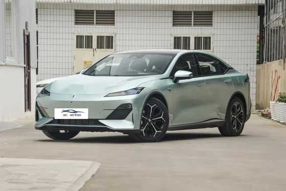 Changan Shenlan SL03 Potenza massima 150-200PS Volante multifunzione Veicolo a energia