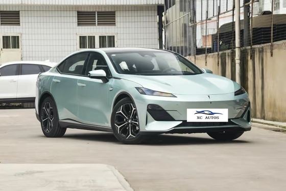 Changan Shenlan SL03 Potenza massima 150-200PS Volante multifunzione Veicolo a energia