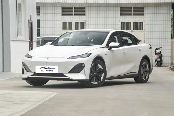 Changan Shenlan SL03 Potenza massima 150-200PS Volante multifunzione Veicolo a energia