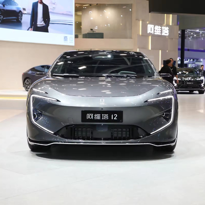 Changan Huawei Avatr 12 Pure Electric Luxury Sedan con standard di emissioni Euro IV