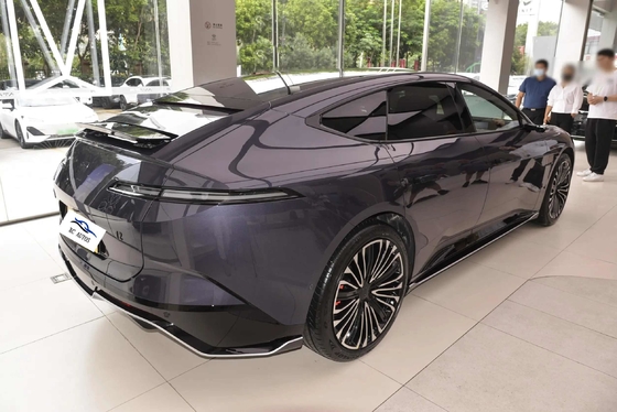 Changan Huawei Avatr 12 Pure Electric Luxury Sedan con standard di emissioni Euro IV