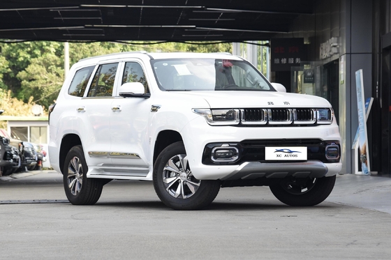 Pechino Bj60 8at 4WD 5 posti LHD Drive Auto Veicolo usato 5 porte 5 posti SUV medio-grande