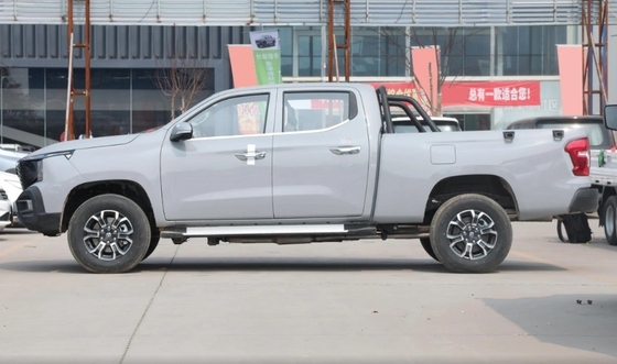 RWD Drive automatico REEV CHANGAN Hunter 2024 Warrior Deluxe Single motor Extra Long Box Pickup di medie dimensioni