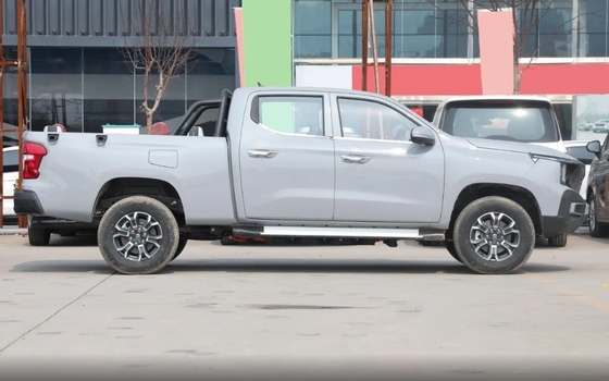 RWD Drive automatico REEV CHANGAN Hunter 2024 Warrior Deluxe Single motor Extra Long Box Pickup di medie dimensioni