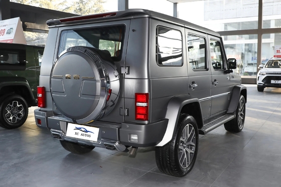 SUV di medie e grandi dimensioni 2022 2.3t Pechino Automotive Bj80 4WD Auto a benzina 5 porte 5 posti